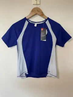 新品タグ付き　Under Armour ランニング　トップス　レディース