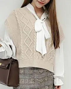 INGNI ベージュ ケーブルニット リボン付きシャツ