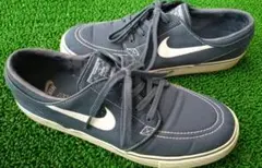 ☆NIKE SB Stefan Janoski キャンバス中古☆