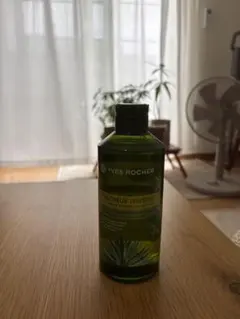 YVES ROCHER リンシングビネガー うるツヤモリンガ 400mlのサムネイル