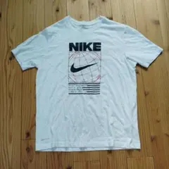 Nike Tシャツ ホワイト