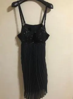 ビーズ ビジュー装飾 プリーツ ナイトドレス ブラトップ ブラック