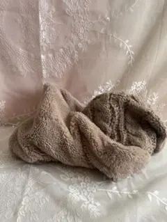 ベージュ フリース ネックウォーマー ケーブル編み