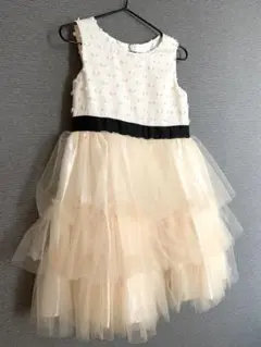TOCCA フリル付きホワイトドレス 110cm