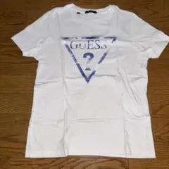 GUESS レディース　カットソー　Tシャツ ロゴプリント　Sサイズのサムネイル