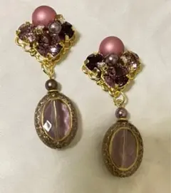 ハンドメイド　イヤリング　ピアス　スワロフスキー　チェコビーズ　ビジュー　ピンク