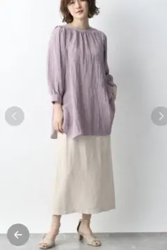 【美品】タイトスカート白　アパートバイローリーズのサムネイル