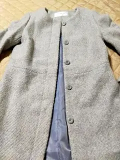 ナチュラルビューティベーシック　ノーカラーコート　ライトグレー