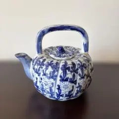 景徳鎮　龍鳳双喜柄　ティーポット　茶器 景徳鎮 龍鳳双喜柄 ティーポット 茶器 - メルカリ