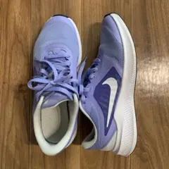 NIKE／スニーカー