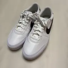 Nikeスニーカー　ホワイト　ナイキのサムネイル