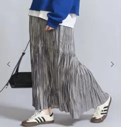 ユナイテッドアローズBYチンツ ランダムプリーツスカート⭐︎ライトグレー