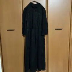 GU レースハイネック ワンピース 7分袖