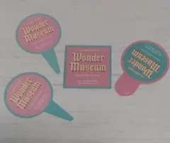 Wonder Museum コラボメニューノベルティピック＆コラボステッカー