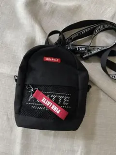 Item thumbnail for item 98ccf973-920c-4640-b36b-a2448432c94e