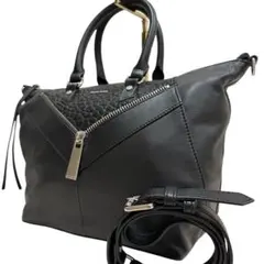 【美品】ディーゼル　ショルダーバッグ　2way A４収納　レザー　ブラック