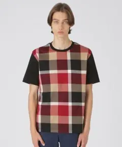 ブラックレーベルクレストブリッジ新品レッド パネル半袖Tシャツ Mのサムネイル