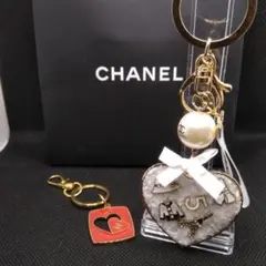 CHANEL2026バレンタイン限定ロゴ入りハ―トチャーム&ハ―トチャームのサムネイル