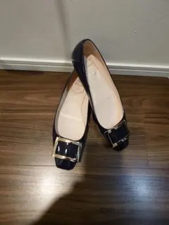 Roger Vivier ベル ヴィヴィエ パテントレザー パンプスのサムネイル