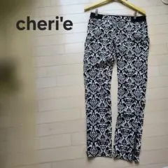 cheri'e総柄スキニーパンツ
