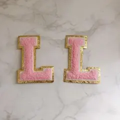 チェニールレターLパッチ 大サイズ アイロンで貼る Lパッチ 3個入 ピンク