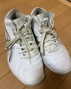 アシックス　asics バッシュ　バスケ　幅広