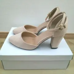アンクルストラップ　パンプス　ベージュ