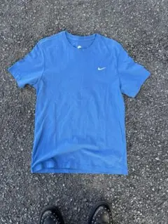 00s NIKE スウォッシュ 刺繍ロゴ Tシャツ 短丈