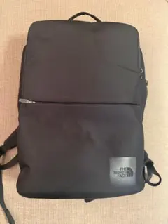 THE NORTH FACE シャトル ディバックビジネスリュック ブラック25