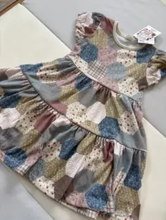 【新品未使用】softcheese しまむら　パッチワーク　ワンピース　100