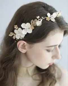 ウェディング ヘッドドレス ゴールド 花モチーフ