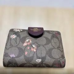 COACH 花柄 二つ折り財布