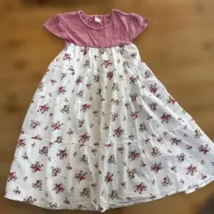 ☆中古　美品　プティマイン　いちごデザイン　ワンピース　１３０☆