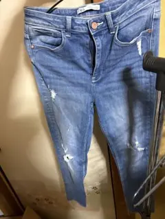 ZARA スキニーデニム ダメージ加工