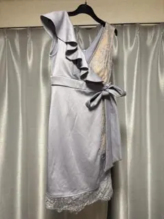 ライトグレー フリル ナイトドレス