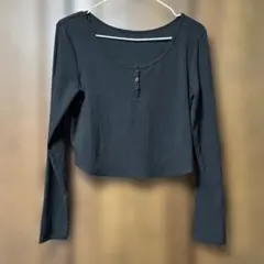 GU ブラック 長袖 クロップド トップス L