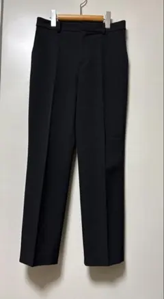 新品　UNIQLO ユニクロ　ストレートストレッチパンツ　ブラック