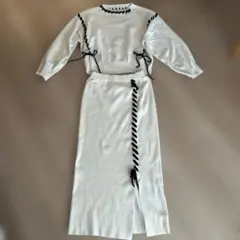 LAKOLE アイボリー ニットセットアップ