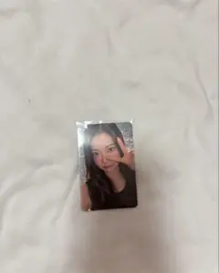 LE SSERAFIM ANTIFRAGILE ウンチェ トレカ