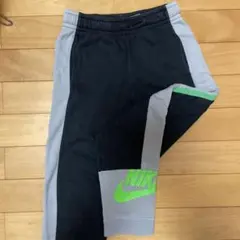 Nike ロングパンツ 黒・グレー・緑