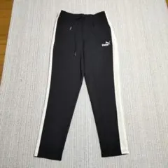 美品❗️PUMA ブラックパンツ　スポーツウェア