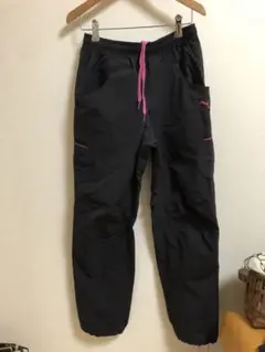 Puma ジャージパンツ ブラック/ピンク