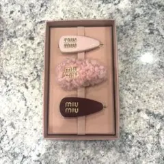 MIU MIU ヘアピン 3点セットのサムネイル