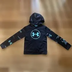Under Armour フード付きトレーナー 黒　サイズ130