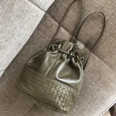 BOTTEGA VENETA レザーリュックのサムネイル