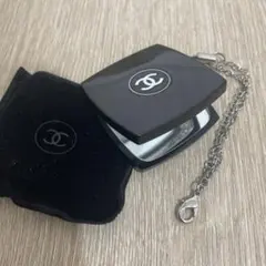 CHANEL 両面ミラー ミニコンパクトチャーム　ココマーク　専用箱カバー付き CHANEL 両面ミラー ミニコンパクトチャーム ココマーク 専用箱カバー