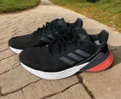 adidas Response スニーカー ブラック/レッド