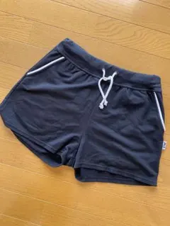 レディース　FILA ショートパンツのサムネイル
