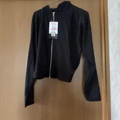 ブラックフルジップパーカー