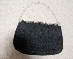 ビーズ装飾 黒 クラッチバッグ